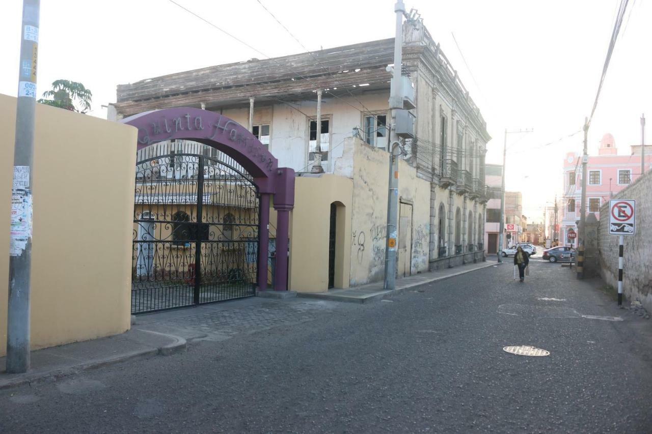 Hostal Mochileros Tacna Eksteriør bilde