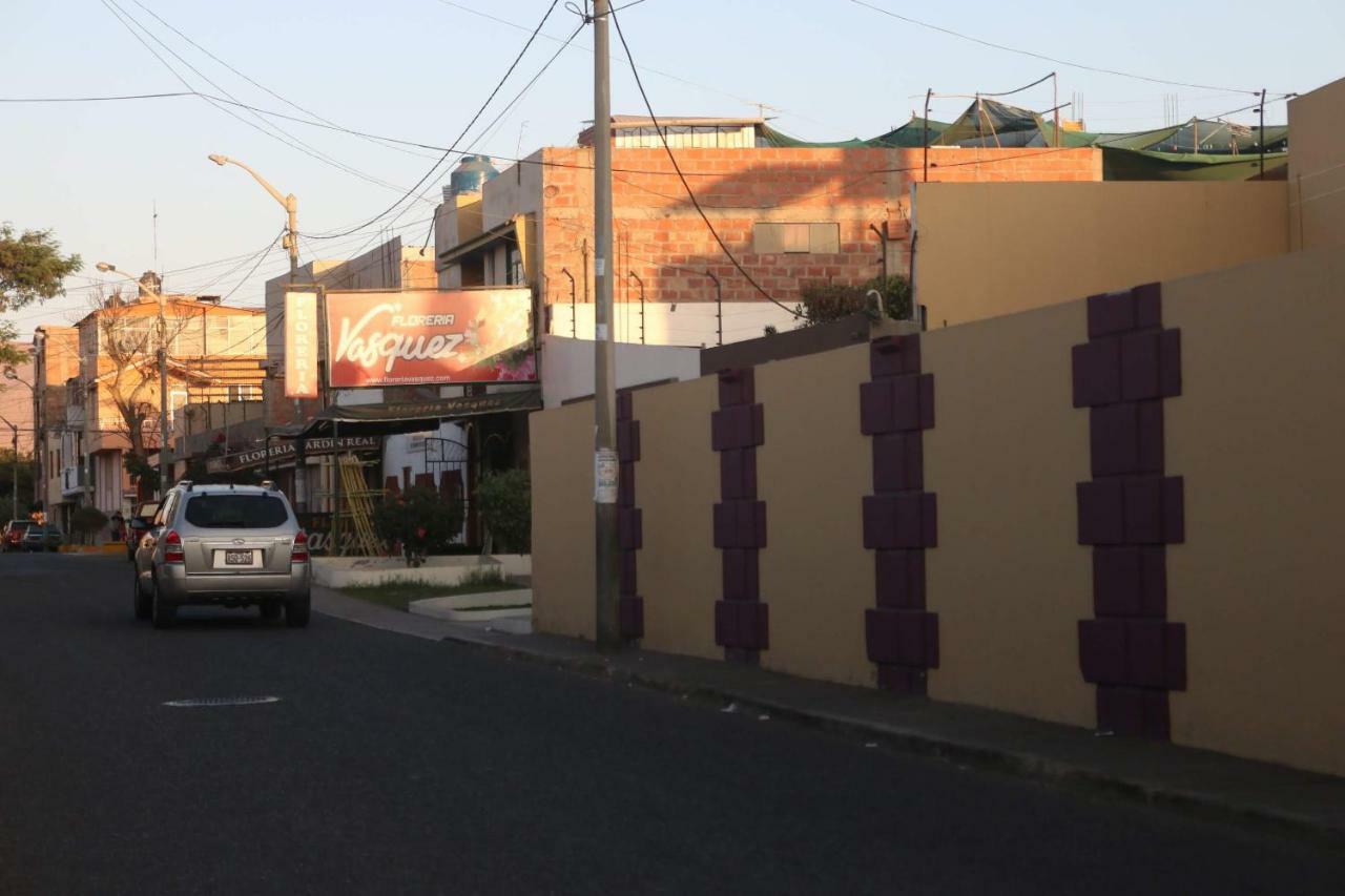 Hostal Mochileros Tacna Eksteriør bilde